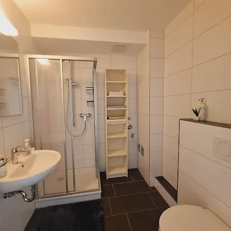 Apartment Zentrale 1 *